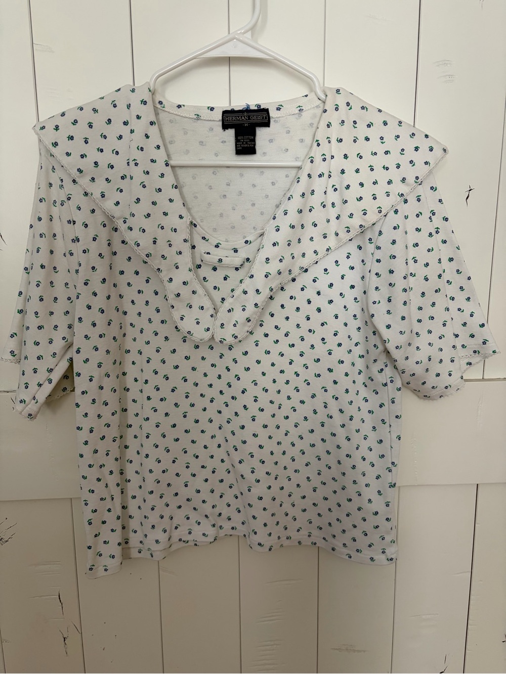 VTG White Sailor-Collar Top with floral Dot Print